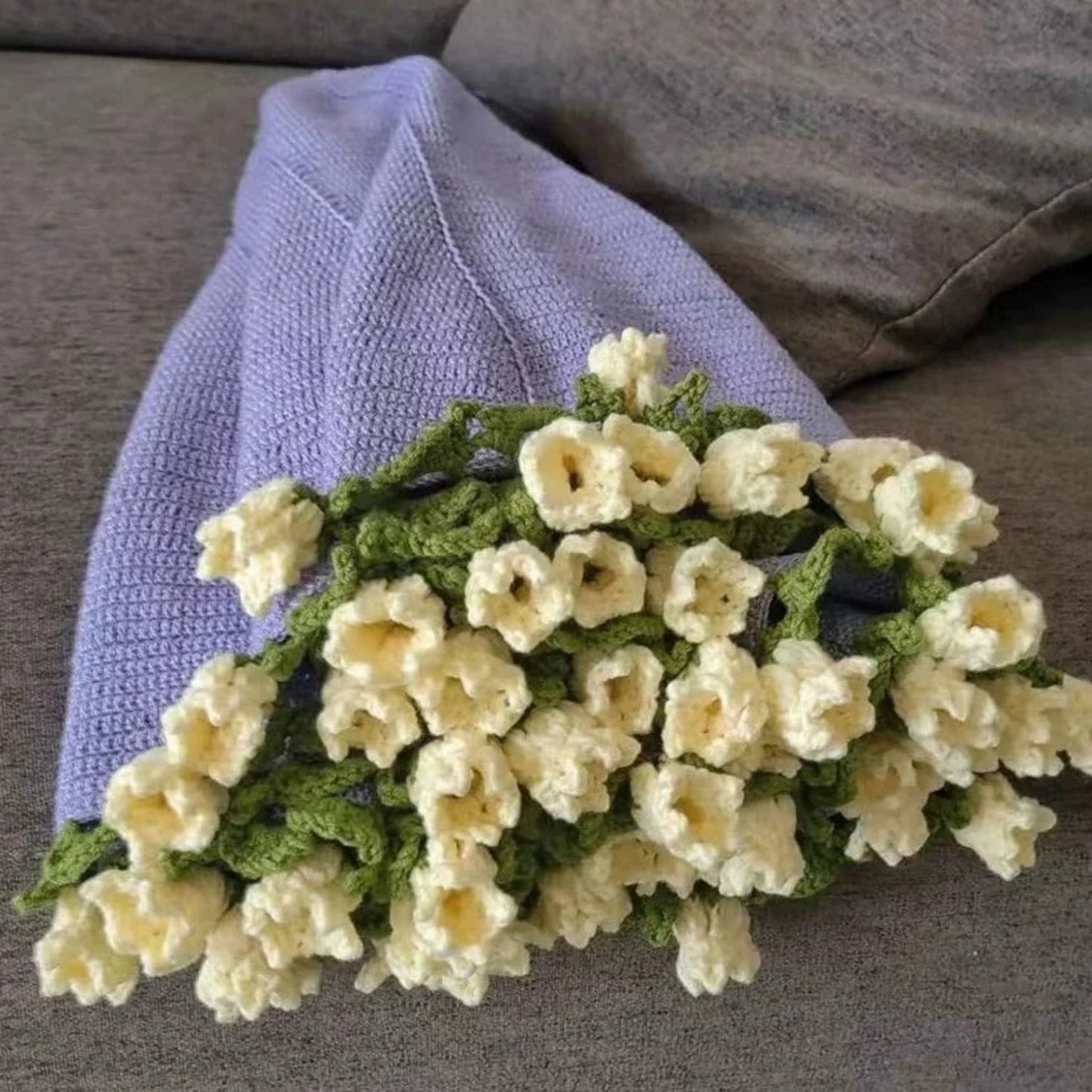 Hand-woven Floral Blanket DIY Kit & Ready-Made Gift for Mother's Day Valentine's Day